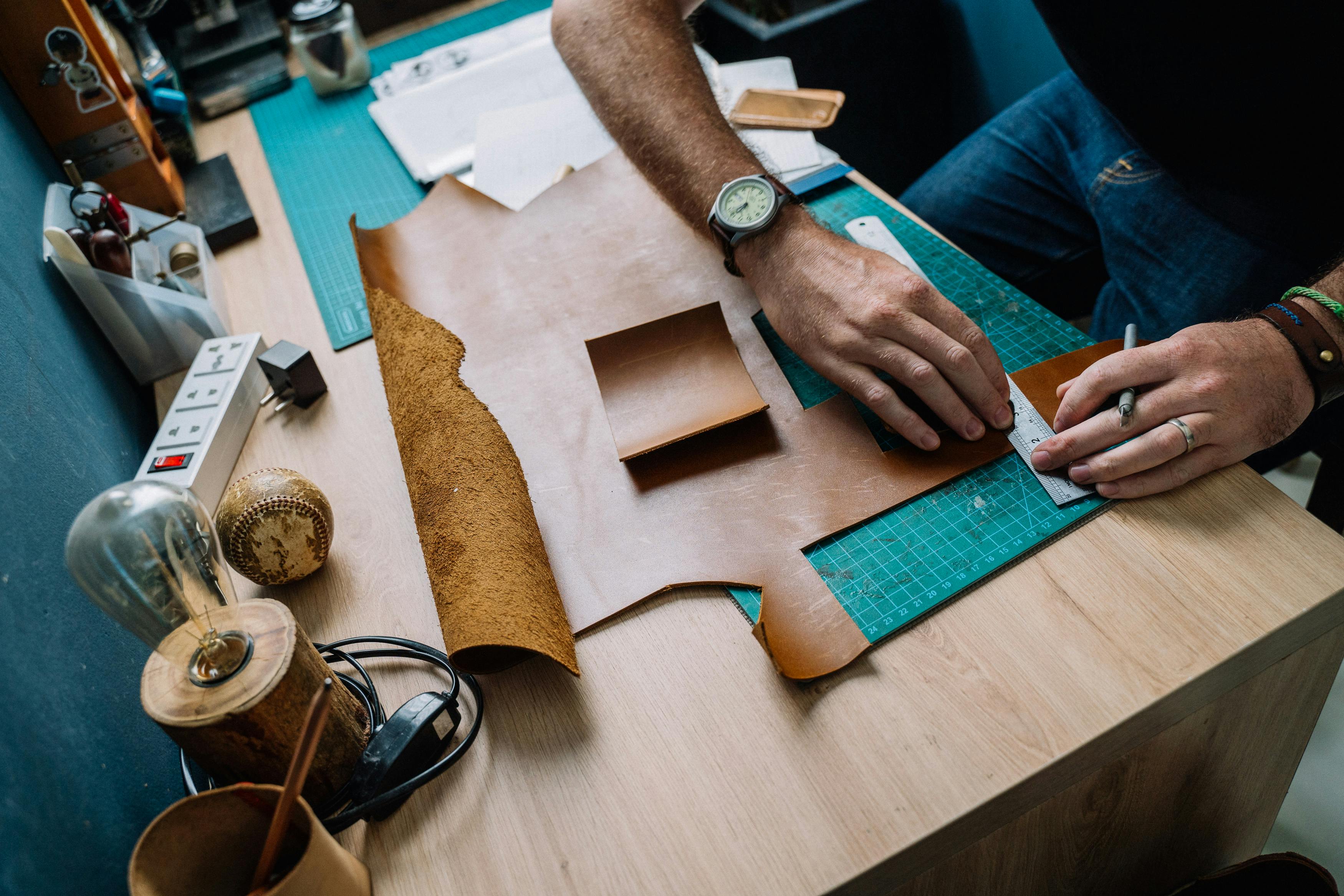 Exploring Tezzo's Premium Upper Materials: Suede, Corduroy, and Vegan Leather