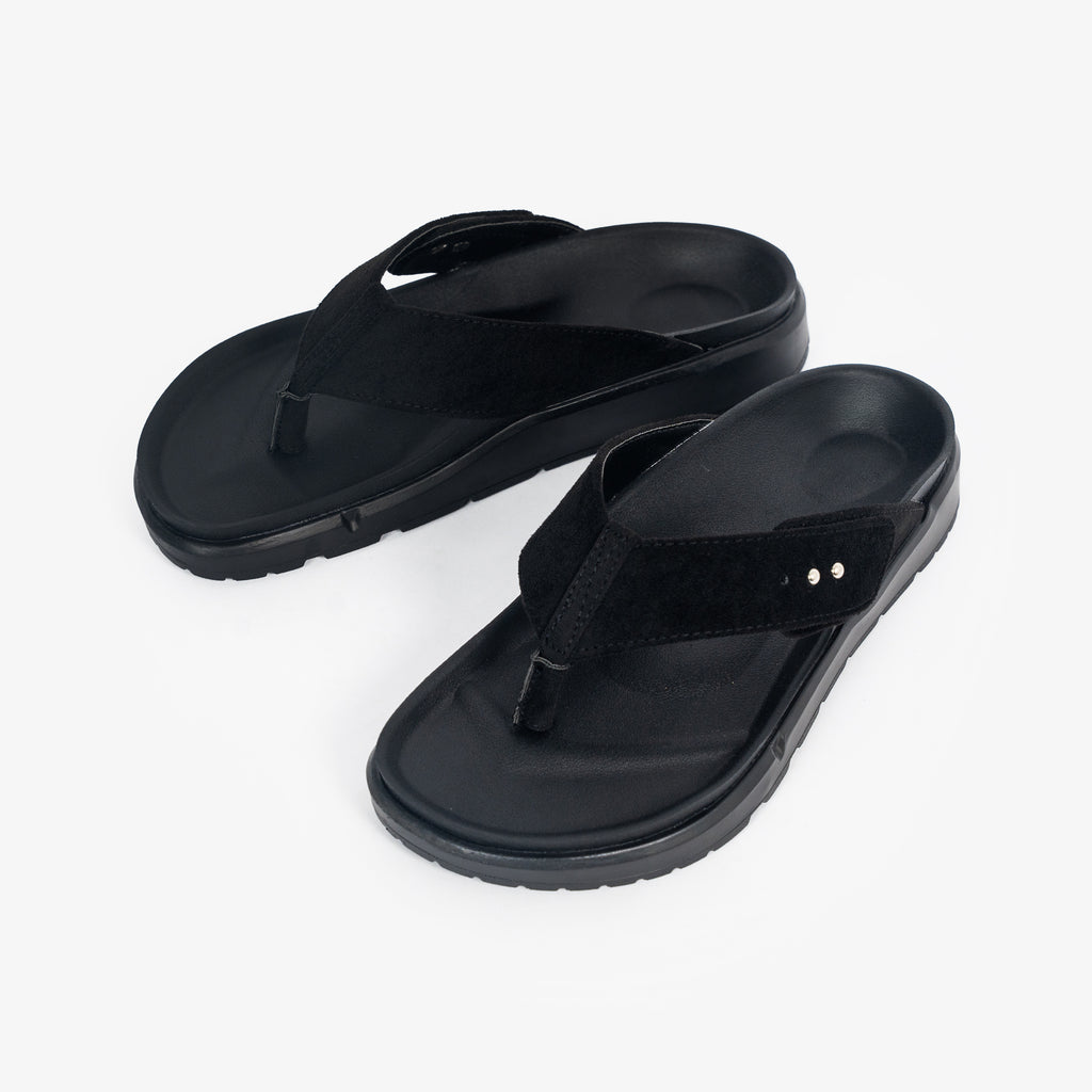BOBTAIL - JET BLACK