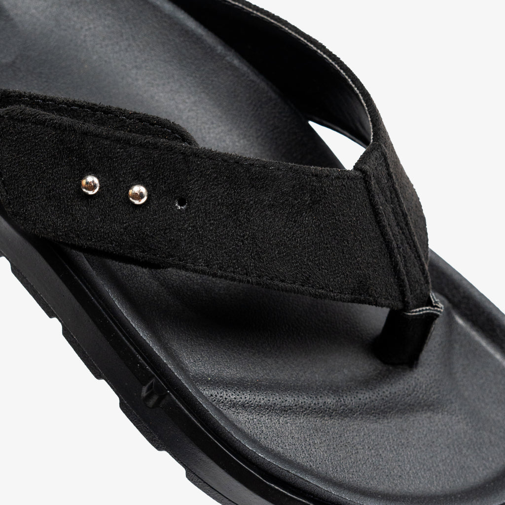 BOBTAIL - JET BLACK