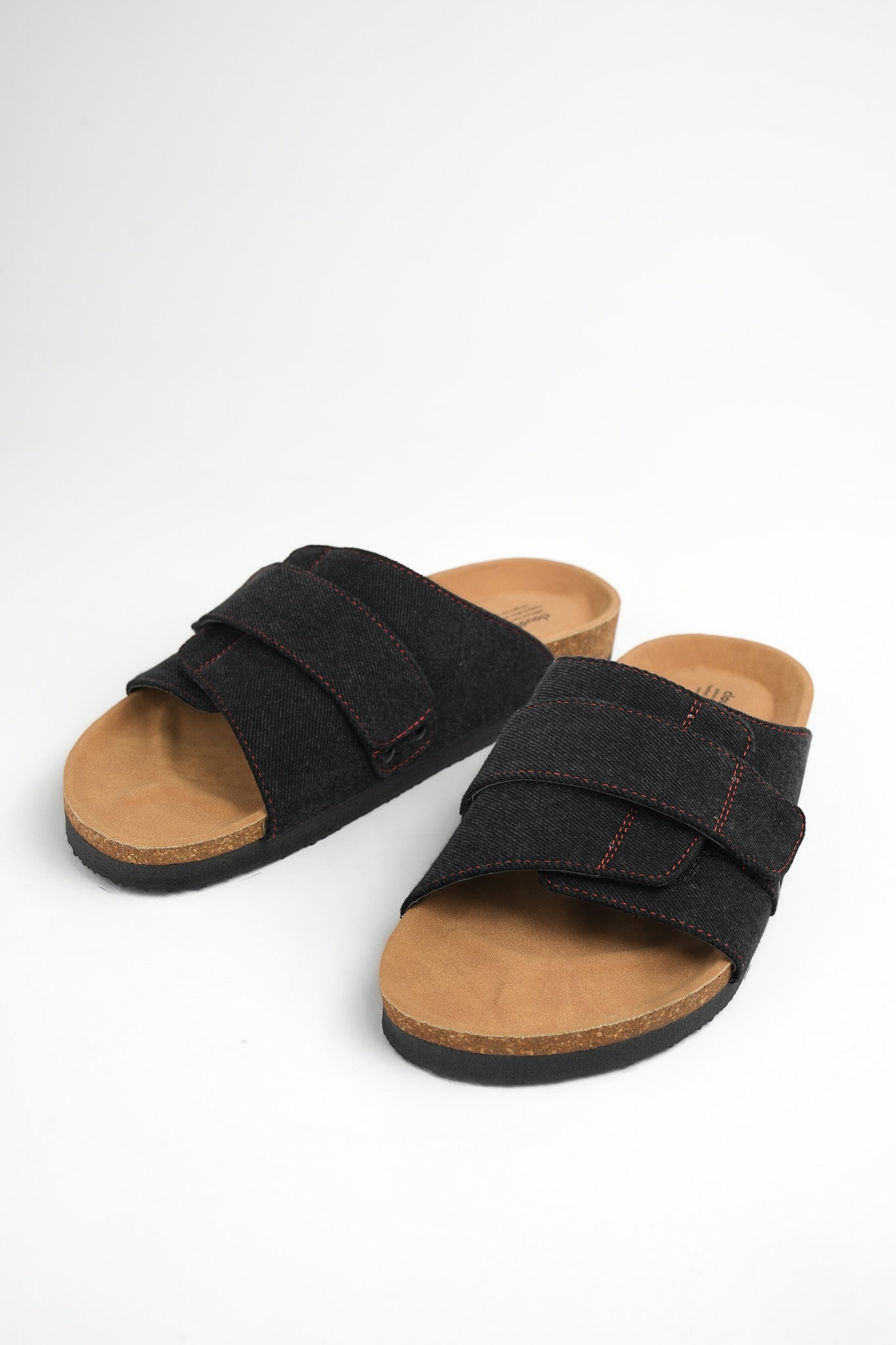 AGAMA -  CHARCOAL BLACK