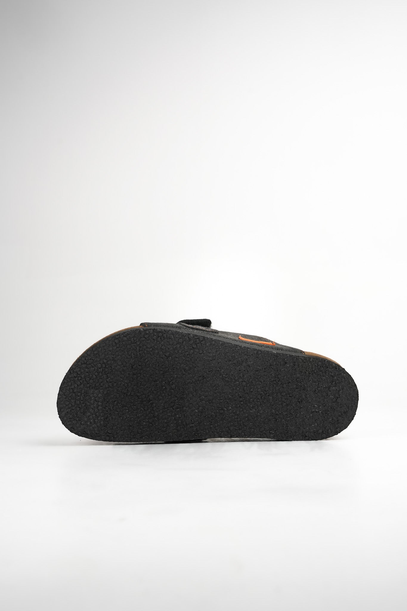 AGAMA -  CHARCOAL BLACK