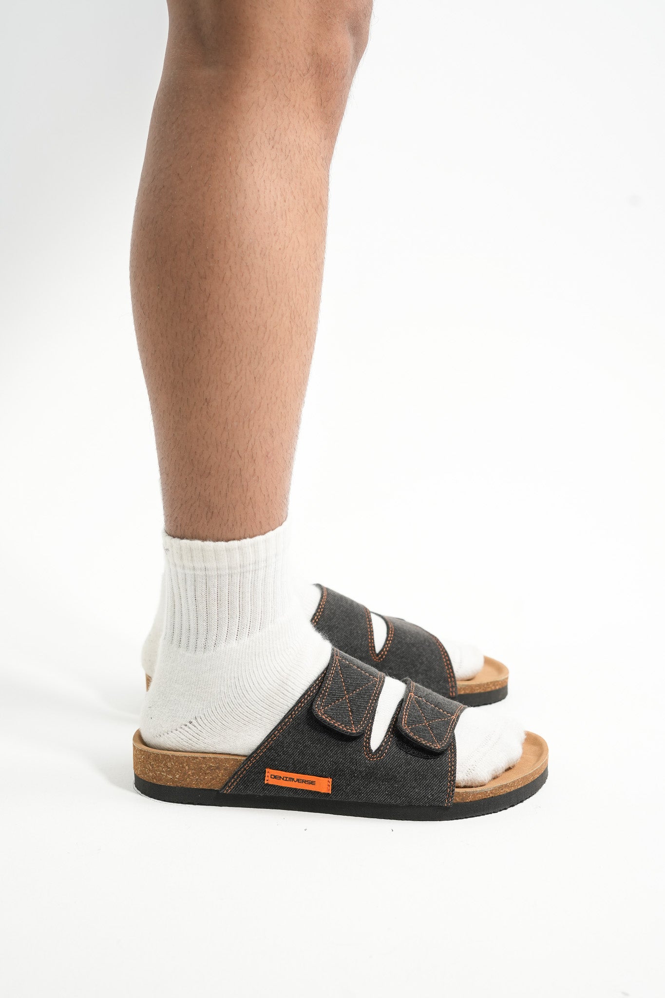 KOMODO - CHARCOAL BLACK
