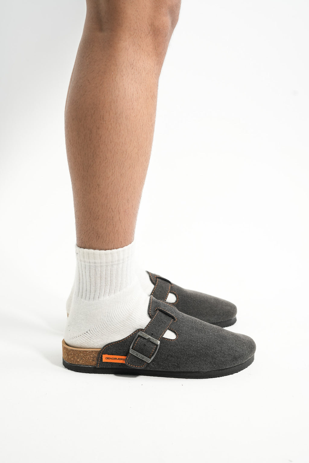 MUGGER - CHARCOAL BLACK